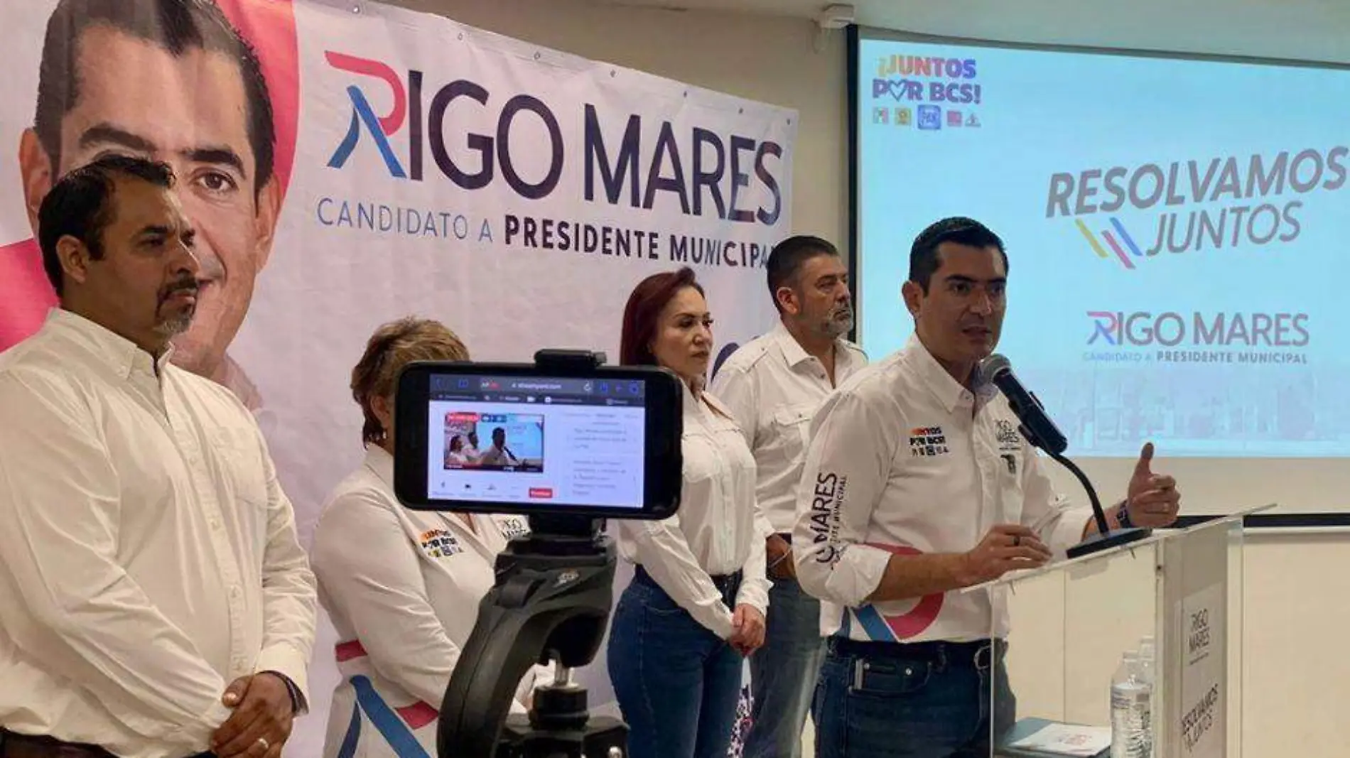 rigo mares presenta su plan la paz